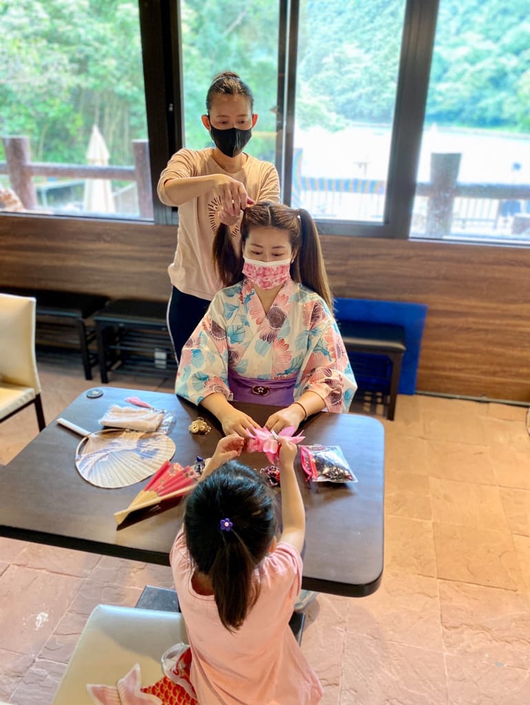 《2022宜蘭親子景點》長埤湖精靈村|日式浴衣和服體驗|可愛動物餵食|湖畔噴泉|大自然森林吸收芬多精|偽出國到日本,距離清水地熱很近,親子網美都愛來~