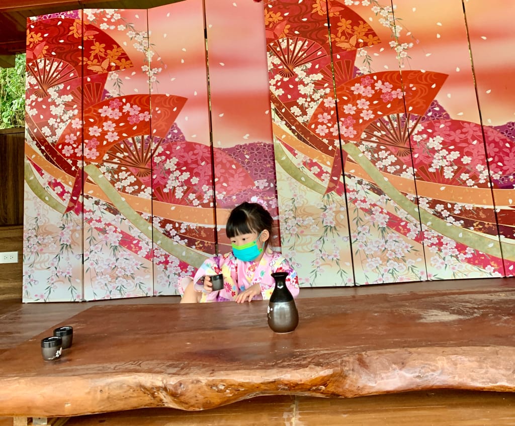 《2022宜蘭親子景點》長埤湖精靈村|日式浴衣和服體驗|可愛動物餵食|湖畔噴泉|大自然森林吸收芬多精|偽出國到日本,距離清水地熱很近,親子網美都愛來~