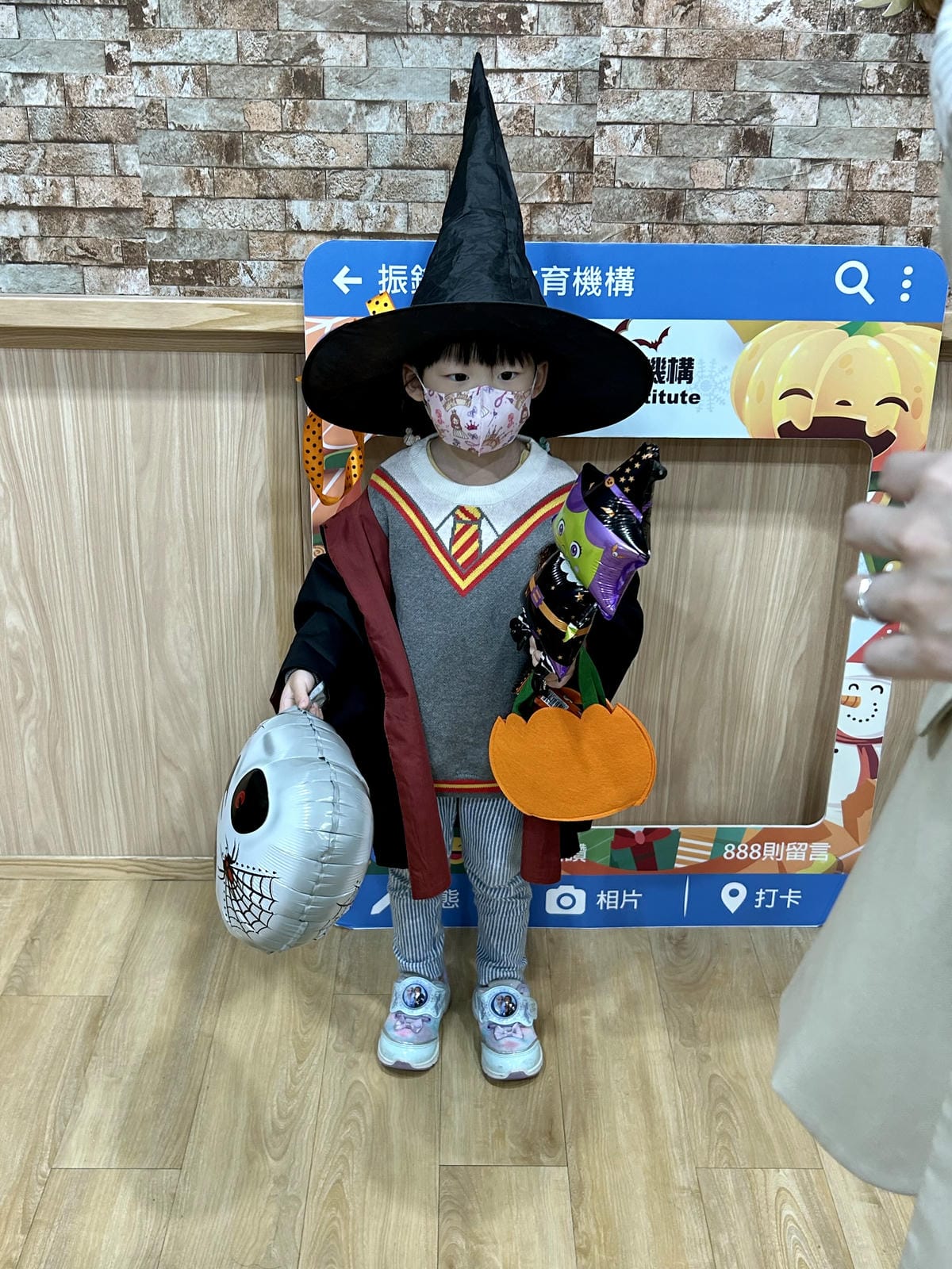 D9793D50-5030-46E4-8F91-853E4FA8FB07.jpeg D9793D50-5030-46E4-8F91-853E4FA8FB07.jpeg