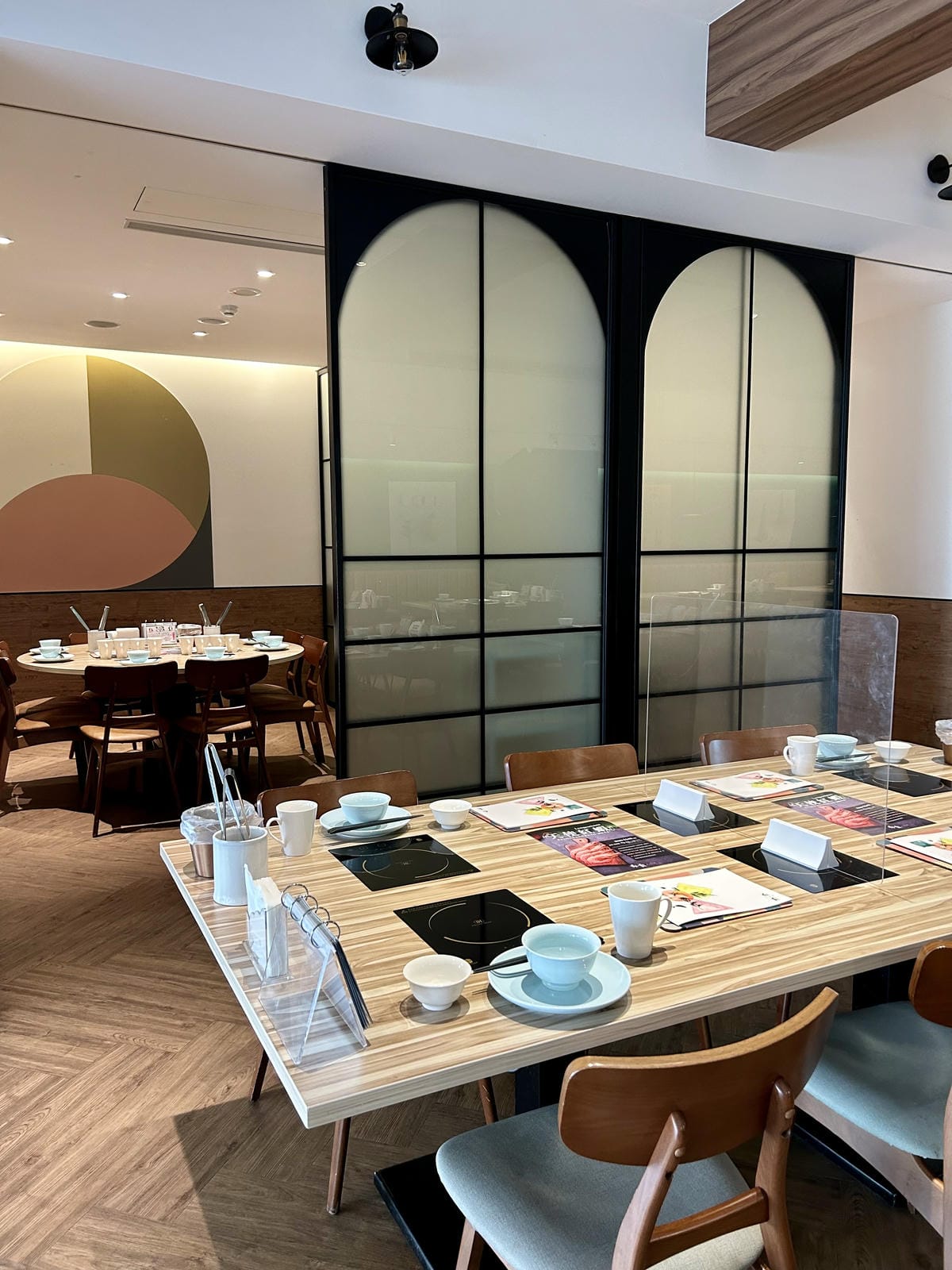 《 台北中山區美食 》汆食 作伙鍋|室內親子遊戲室|多種特色 《 台北中山區美食 》汆食 作伙鍋|室內親子遊戲室|多種特色