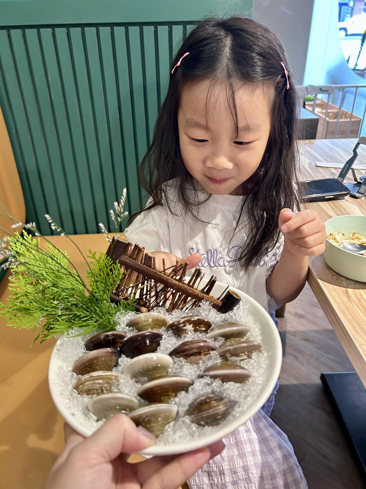 《 台北中山區美食 》汆食 作伙鍋|室內親子遊戲室|多種特色 《 台北中山區美食 》汆食 作伙鍋|室內親子遊戲室|多種特色