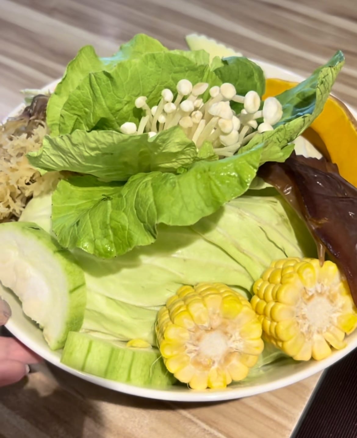 《 台北中山區美食 》汆食 作伙鍋|室內親子遊戲室|多種特色 《 台北中山區美食 》汆食 作伙鍋|室內親子遊戲室|多種特色