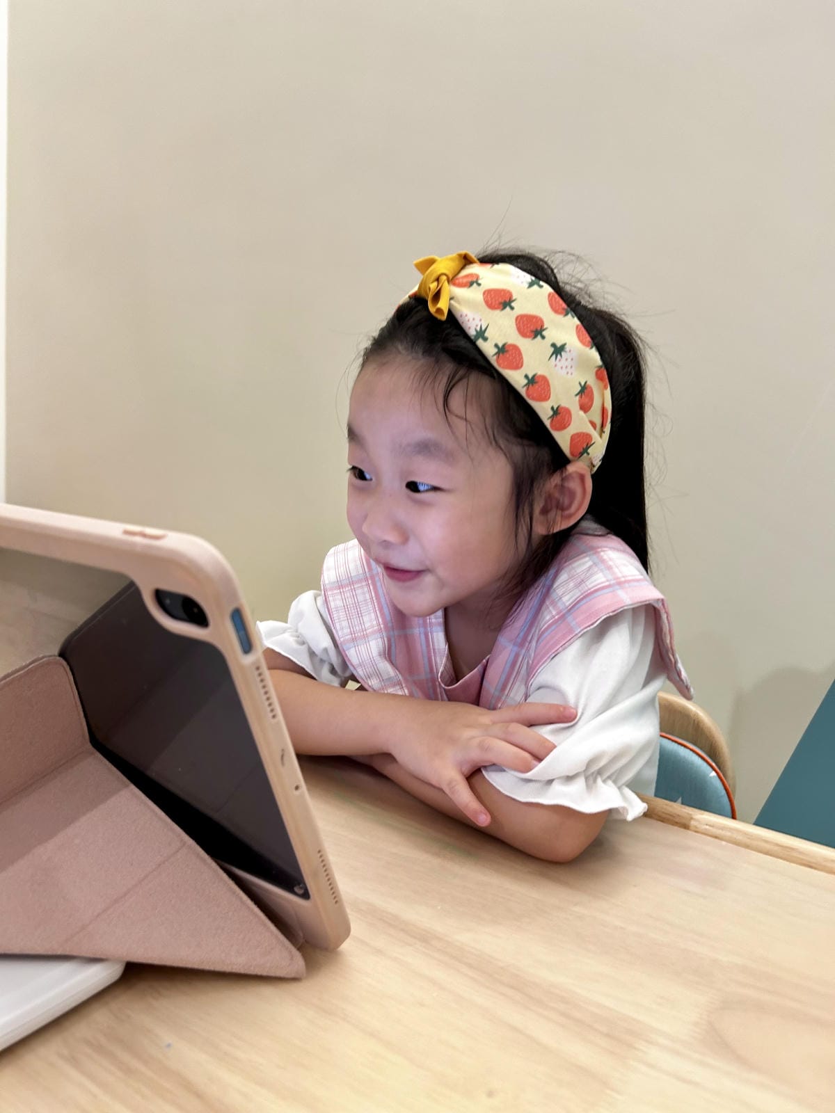 《 兒童線上英語推薦 》WUWOW JUNIOR 兒童線上英 《 兒童線上英語推薦 》WUWOW JUNIOR 兒童線上英