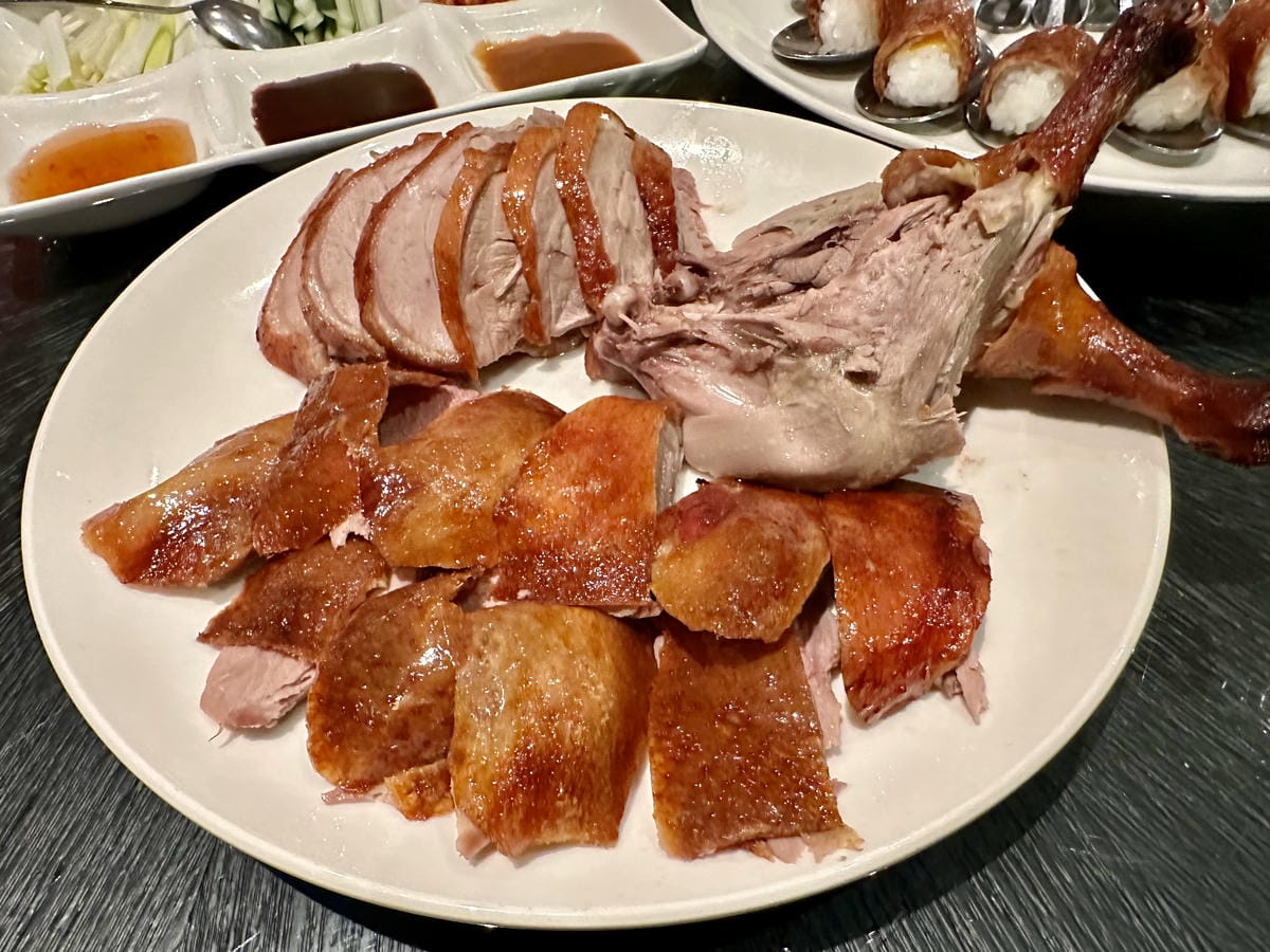 《 新莊美食 》典華雅聚|新莊典華2F|台北一鴨二吃|不用去 《 新莊美食 》典華雅聚|新莊典華2F|台北一鴨二吃|不用去