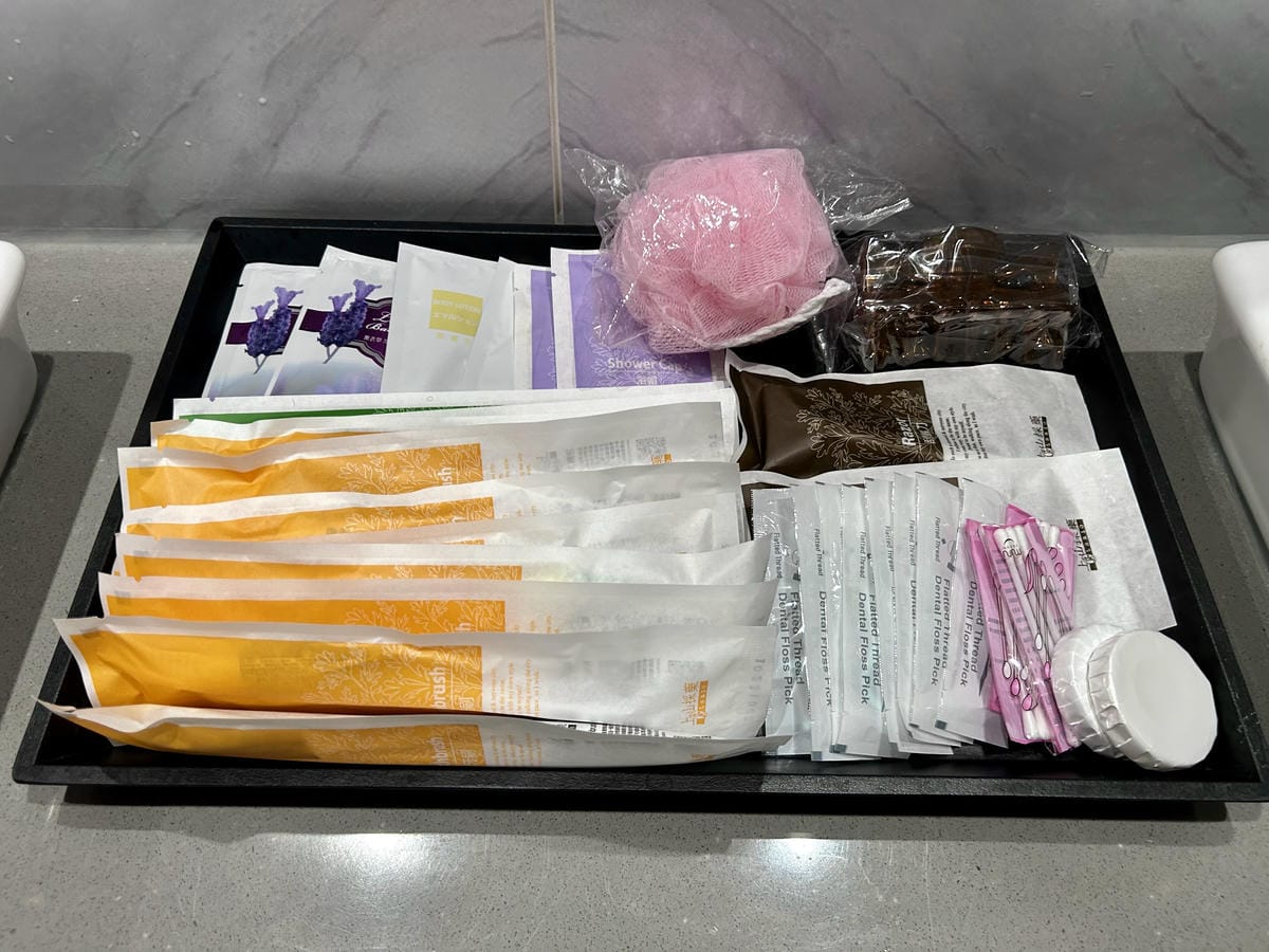 《 南投親子住宿 》雅薇漫旅行館-凱御旅店｜超大獨立車庫，還