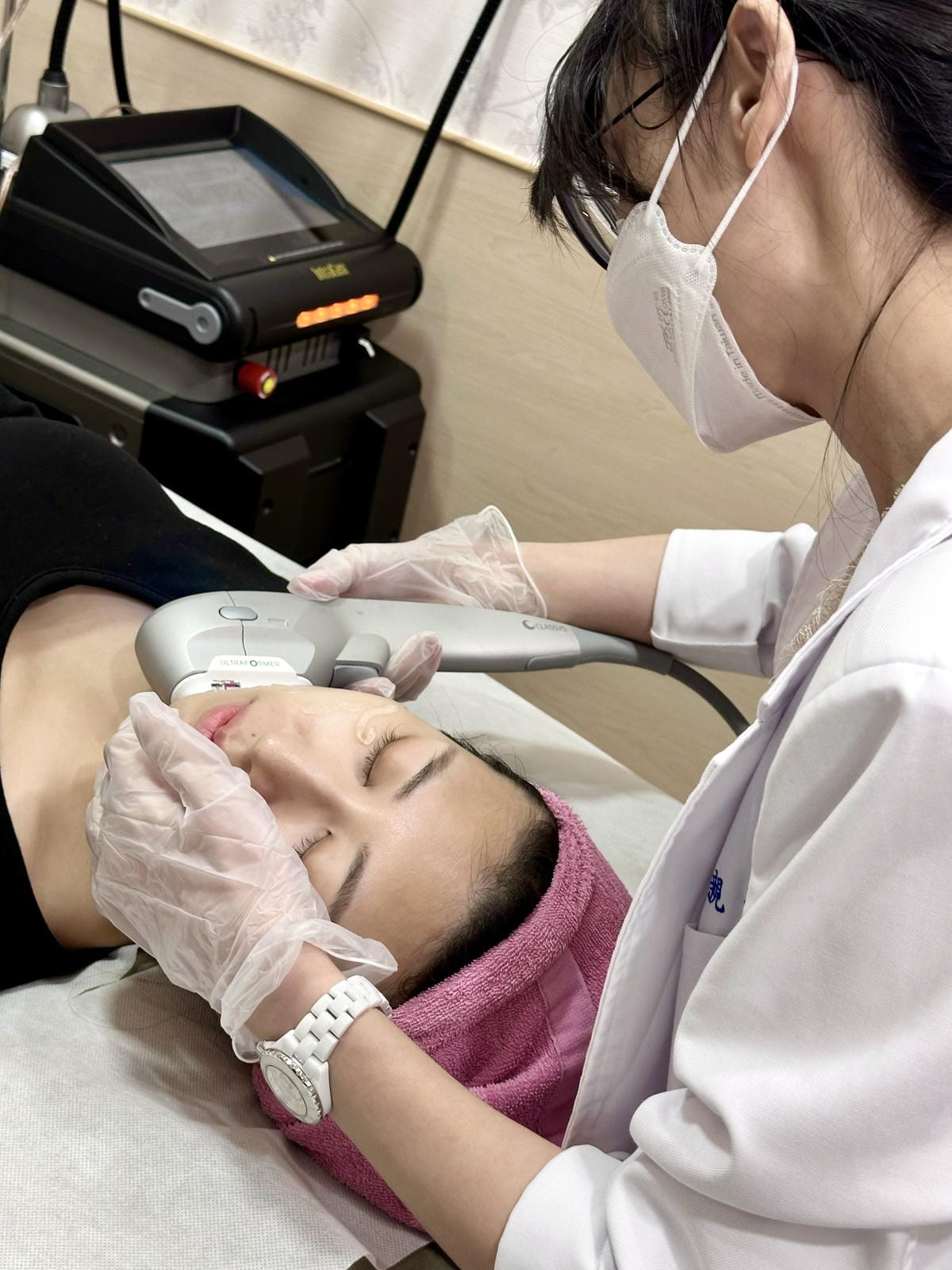 《 台北醫美分享 》台北東妍診所|IG 電波+第三代海芙音波 《 台北醫美分享 》台北東妍診所|IG 電波+第三代海芙音波