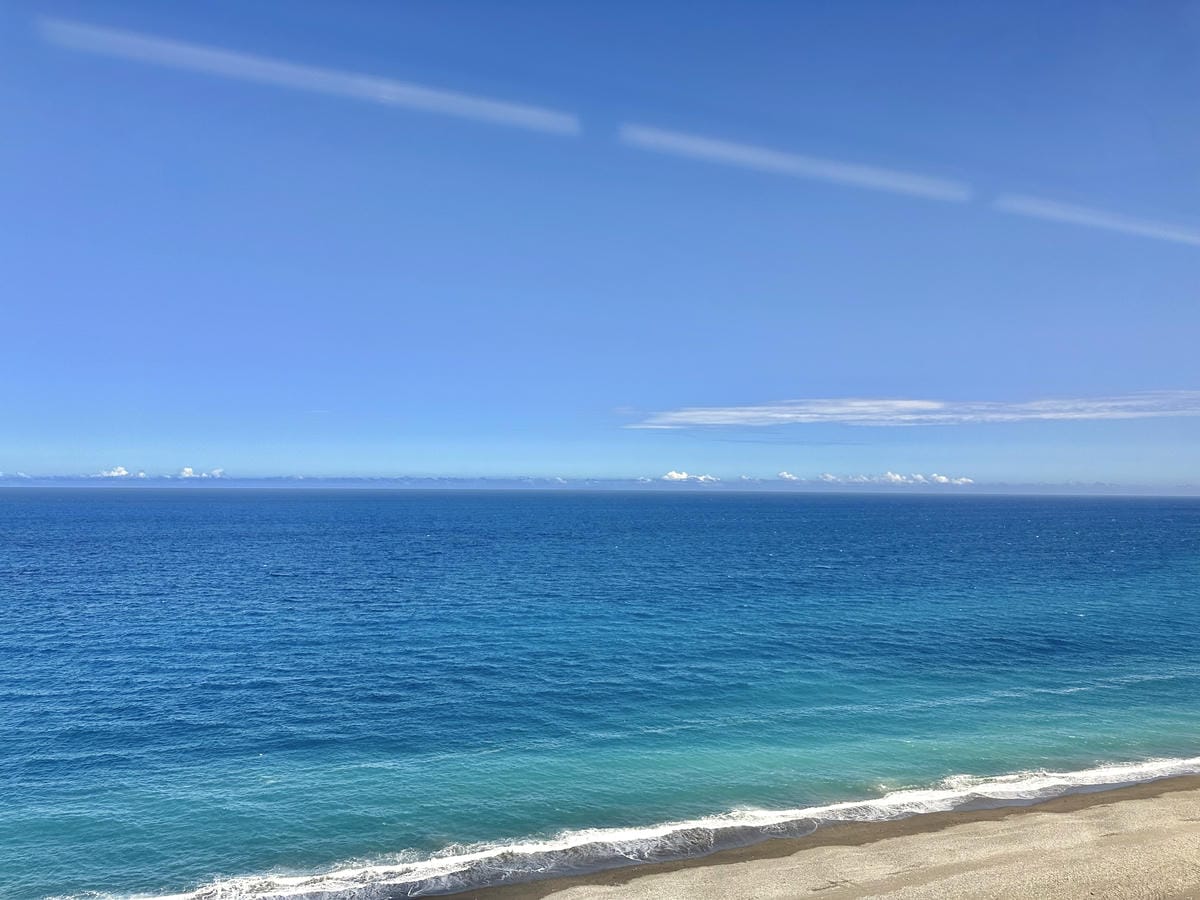 《 台灣親子旅行 》迪士尼列車-環島之星夢想號｜暑期還有小小