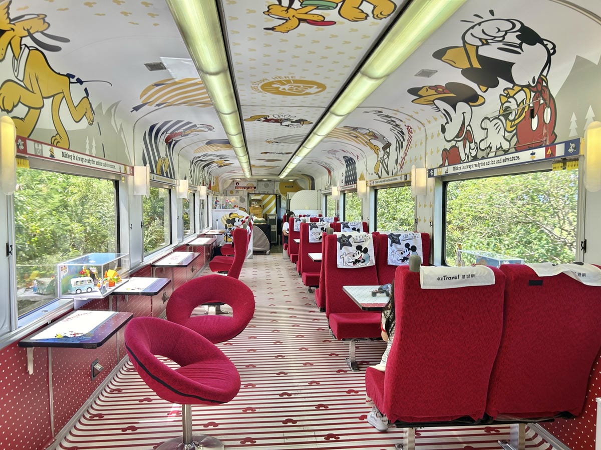 《 台灣親子旅行 》迪士尼列車-環島之星夢想號｜暑期還有小小
