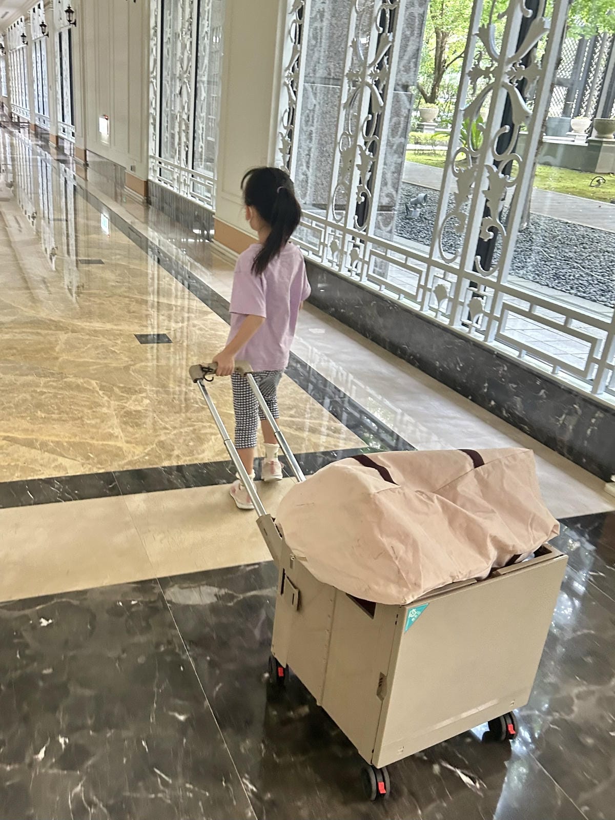 《 旅遊必備購物車 》青禾坊 特仕四輪餐桌Pro版拉拉車/折