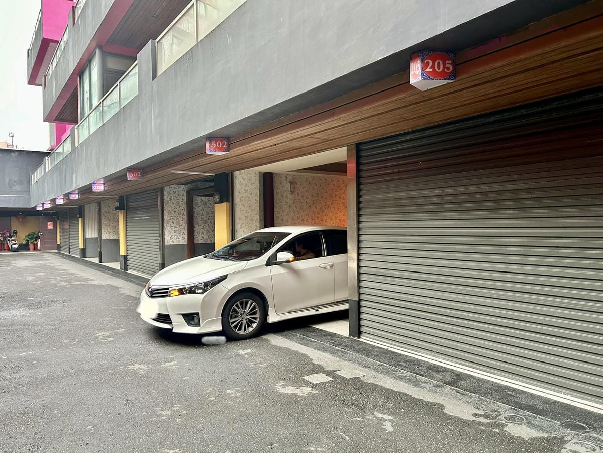 《 宜蘭親子住宿 》天下居汽車行館|豪華四人房|獨自享有52 《 宜蘭親子住宿 》天下居汽車行館|豪華四人房|獨自享有52