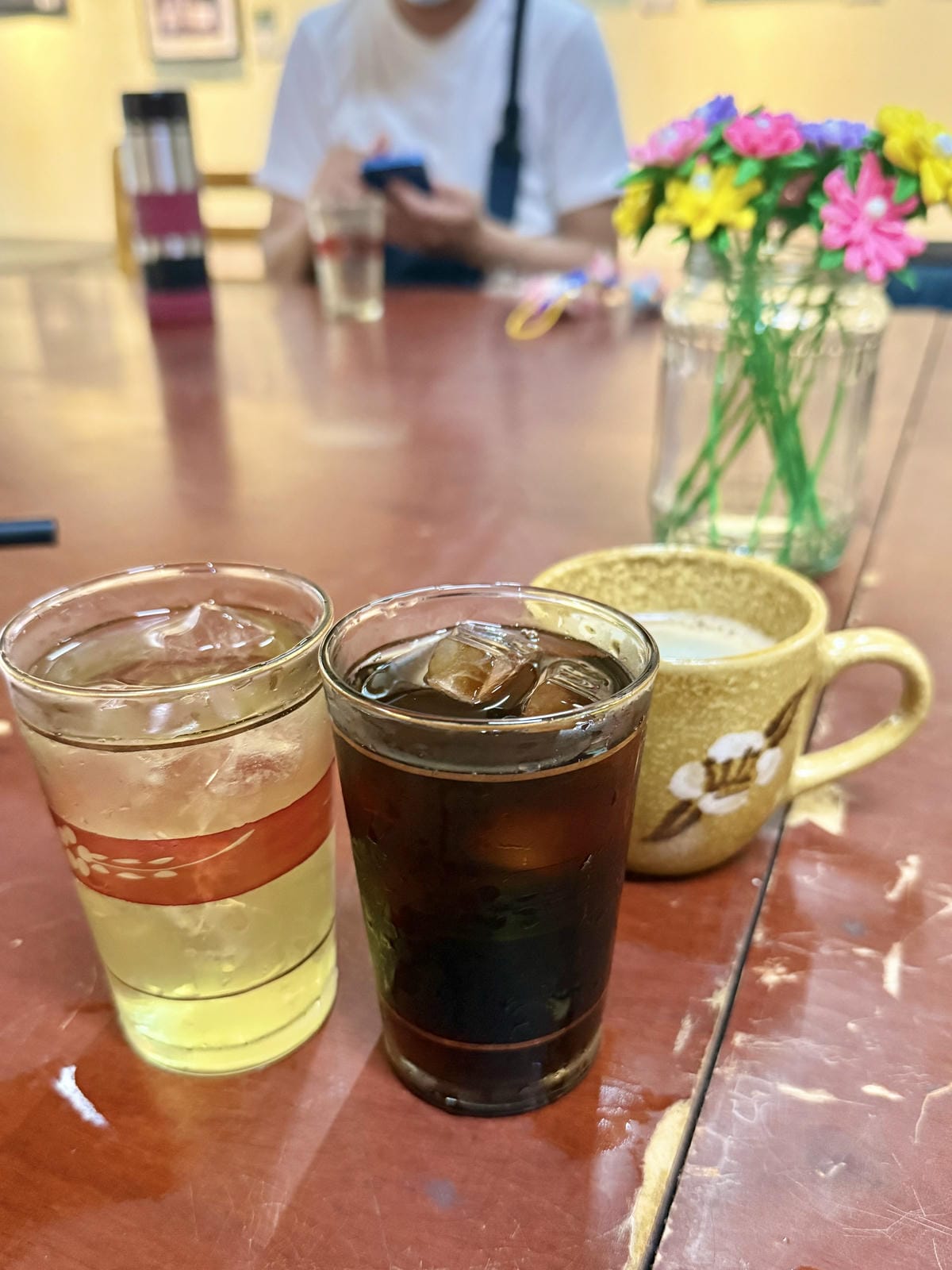 《 台灣親子旅行 》平溪老街一日遊｜微笑平溪敲鐘祈福趣｜做手
