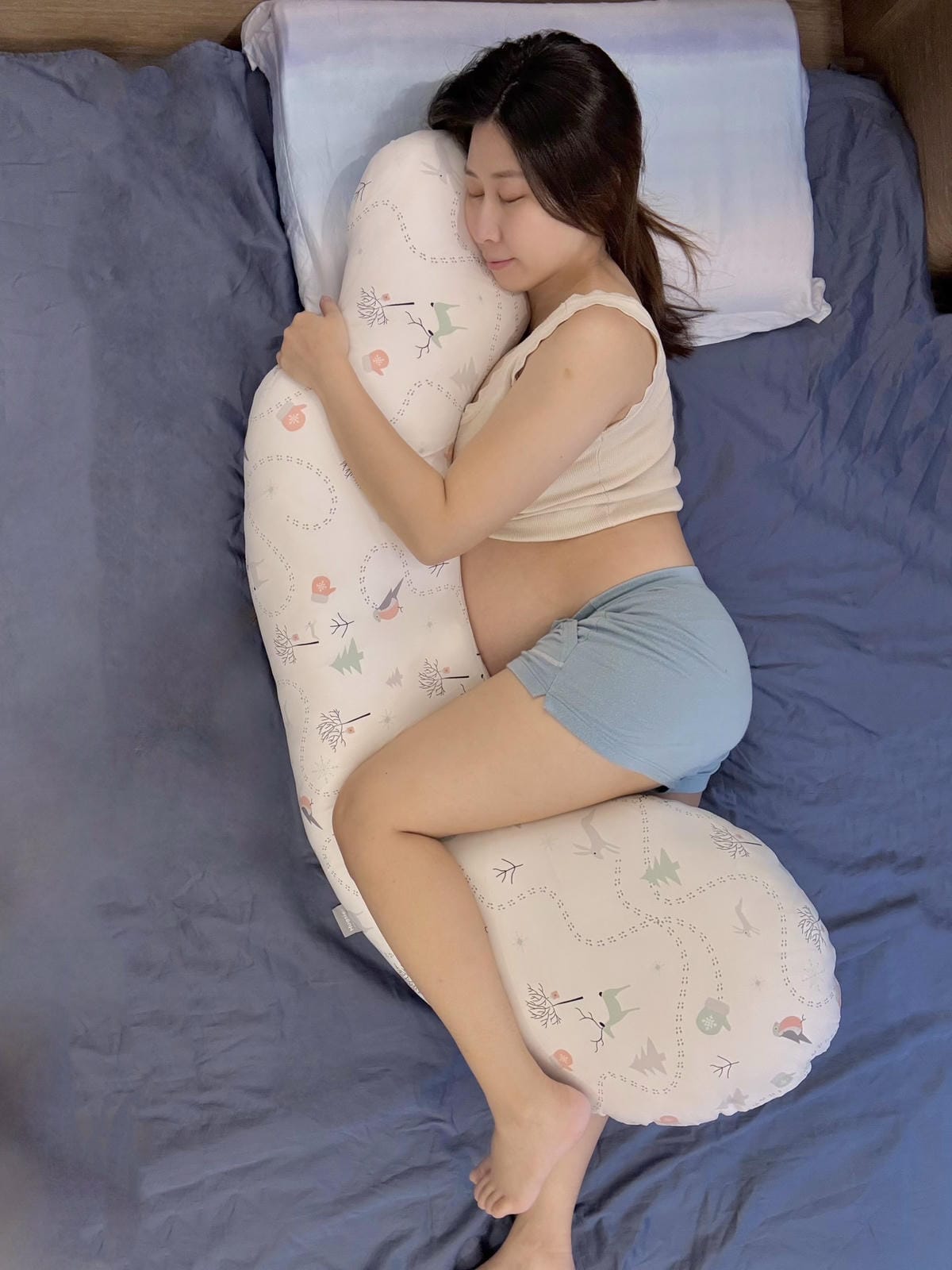 《 孕期好物推薦 》Hugsie 孕婦枕｜專為孕期睡眠設計｜